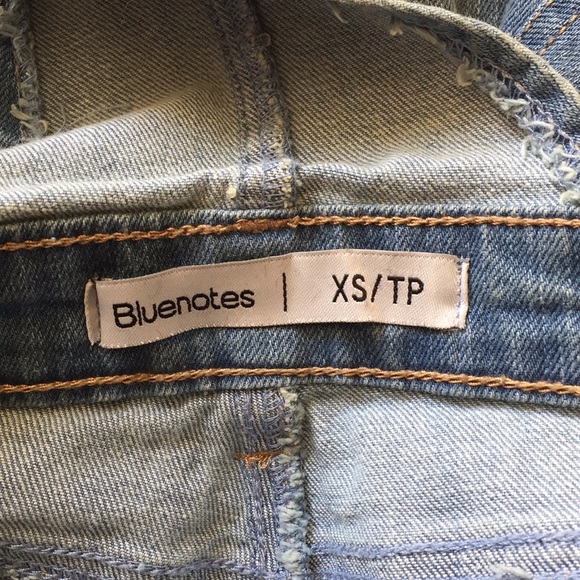 EUC Distressed denim shorts overalls shortalls - Picture 7 of 8